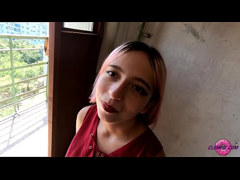 ❤️ 'Omo ka haumāna na'au i ka malihini ma waho - 'a'e ma kona alo ️ Fucking ia makou
